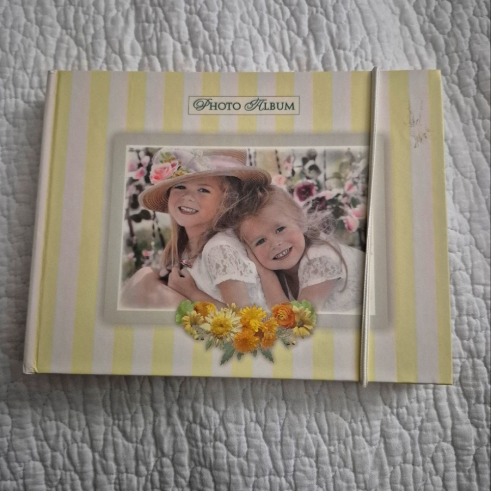 Striped Photo Album with Floral Design Garborgs Tender Hearts
